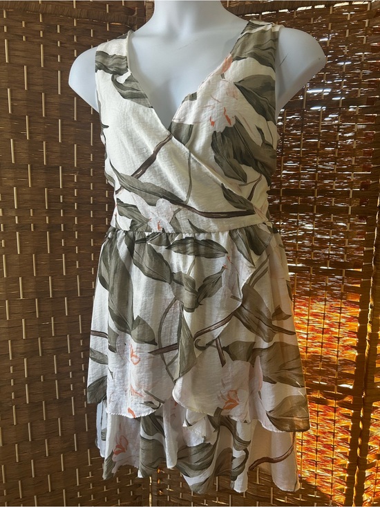 Express Dresses & Skirts - Express Floral Ruffle Dress Large Sleeveless Tiered Mini Summer